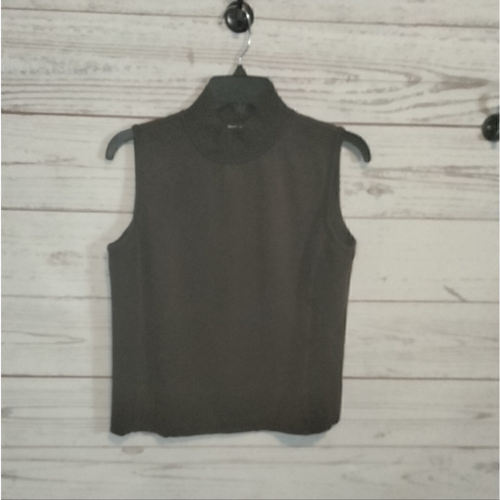 Ellen Tracy woman's shirt